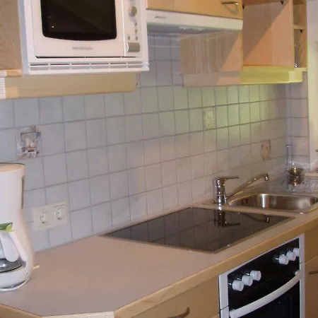 Gaestehaus Lanzinger Guest house *