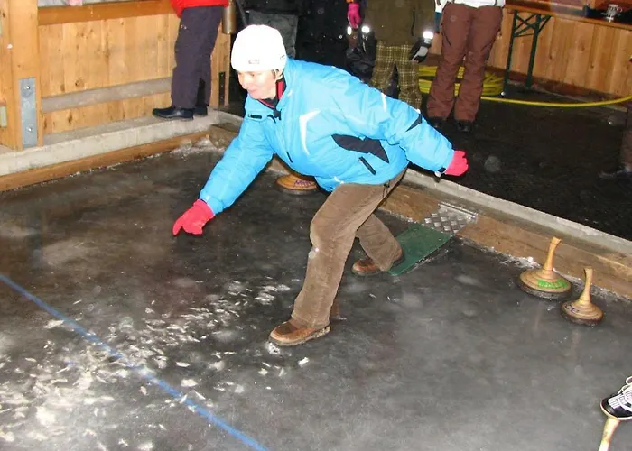 Gaestehaus Lanzinger Casa de hóspedes 3*